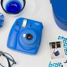 Pack Fuji Instax Mini 9 Azul Cobalto con funda y película